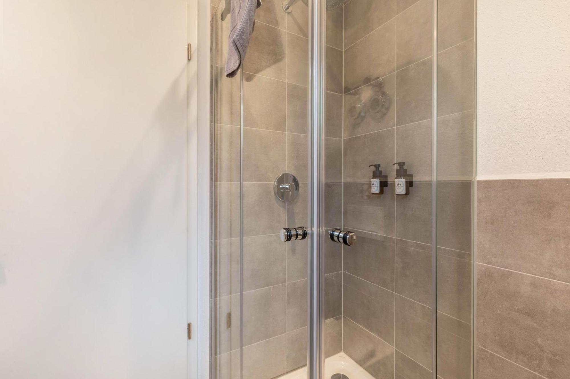 Studio 2 Parkside Apartments Günzburg Esterno foto