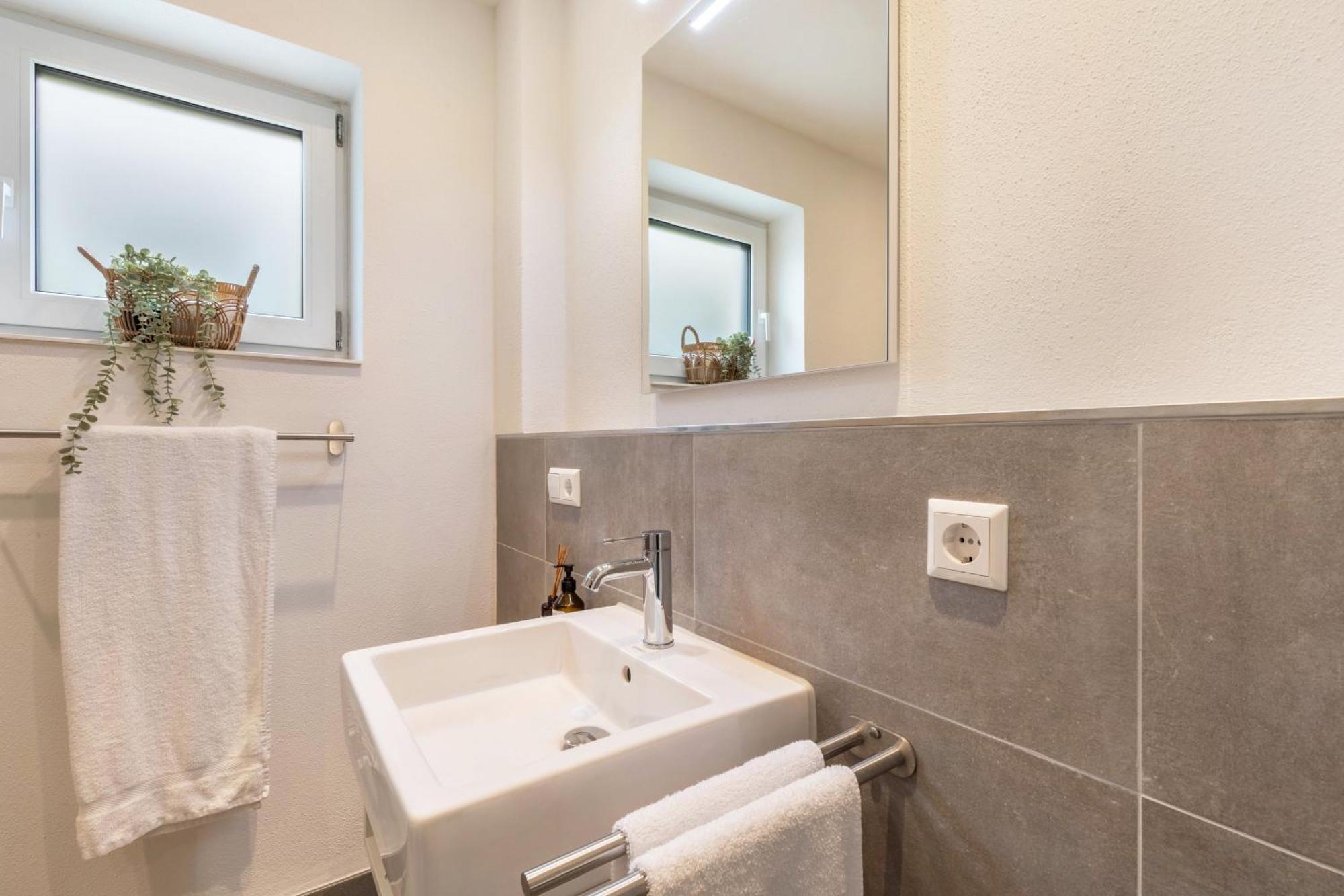 Studio 2 Parkside Apartments Günzburg Esterno foto